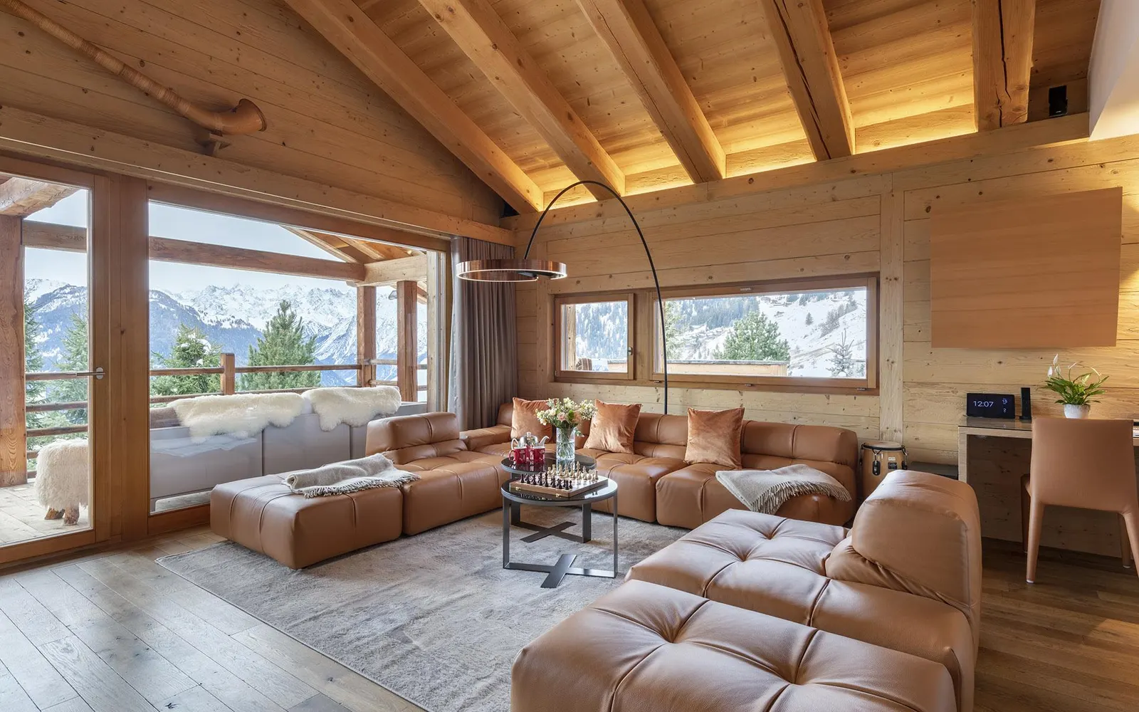 Chalet cu 5 dormitoare și piscină încălzită, cazare pentru 10 persoane, fotografia 9