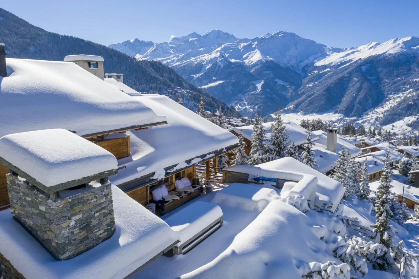 Chalet cu 5 dormitoare și piscină încălzită, cazare pentru 10 persoane, fotografia 34