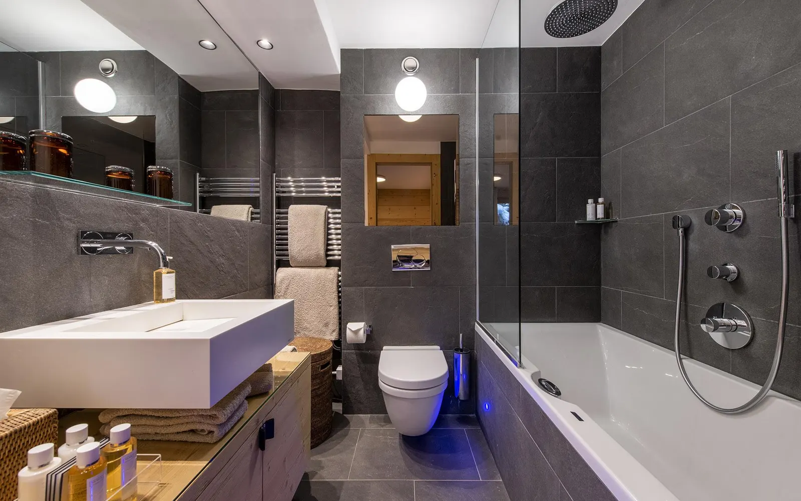 Chalet cu 5 dormitoare și piscină încălzită, cazare pentru 10 persoane, fotografia 20