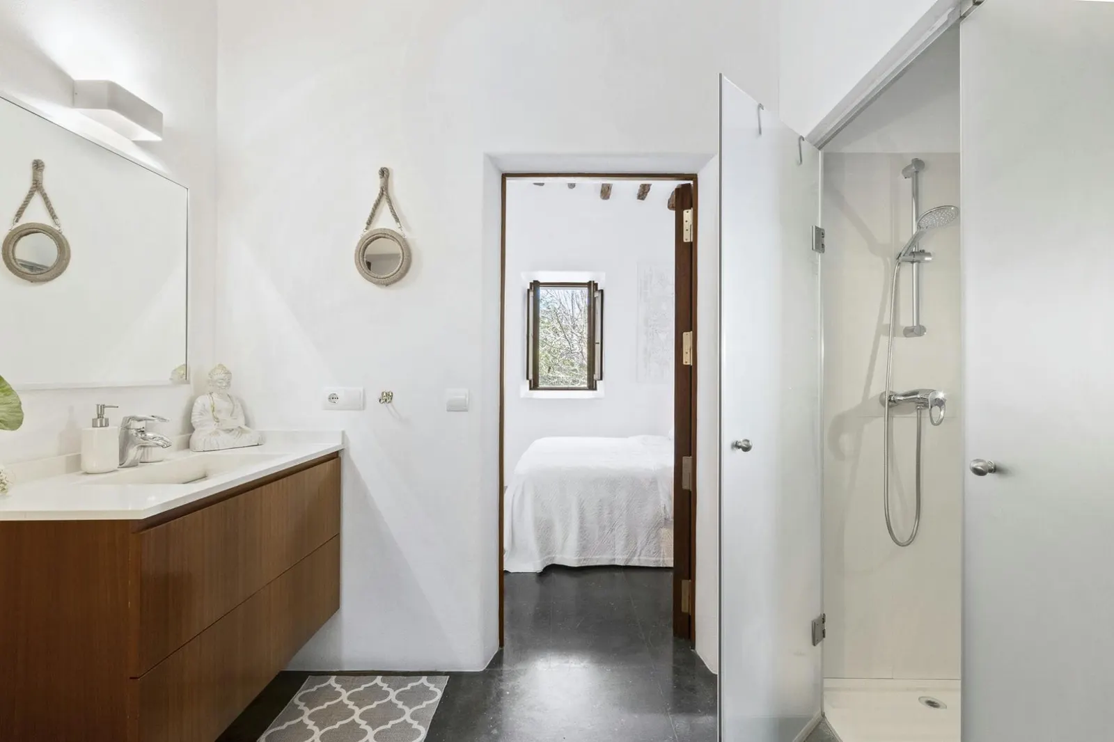 Vilă cu 9 dormitoare și piscină, capacitate 18 persoane, fotografia 36