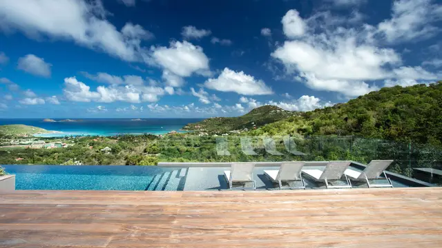 3-Bedroom Villa with Heated pool, Sleeps 6