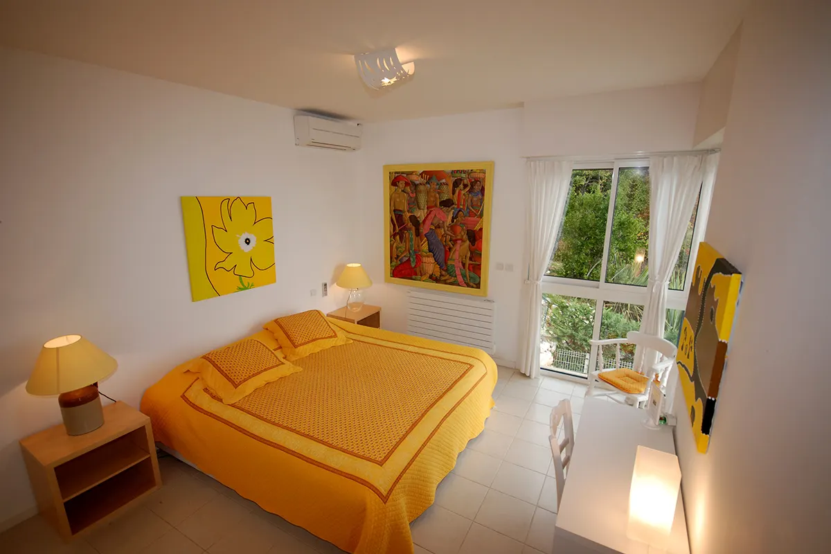 Vilă cu 4 dormitoare și piscină, cazare pentru 10 persoane, fotografia 12