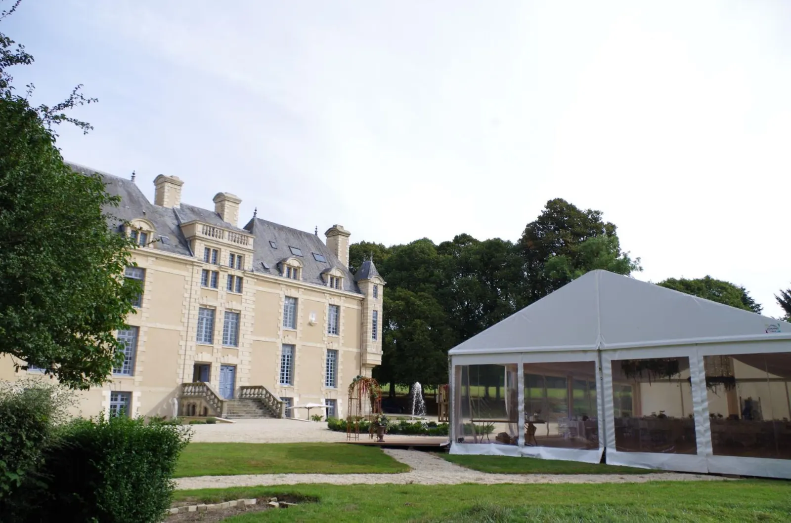 Vilă cu 16 dormitoare în Villers-Bocage, fotografia 34