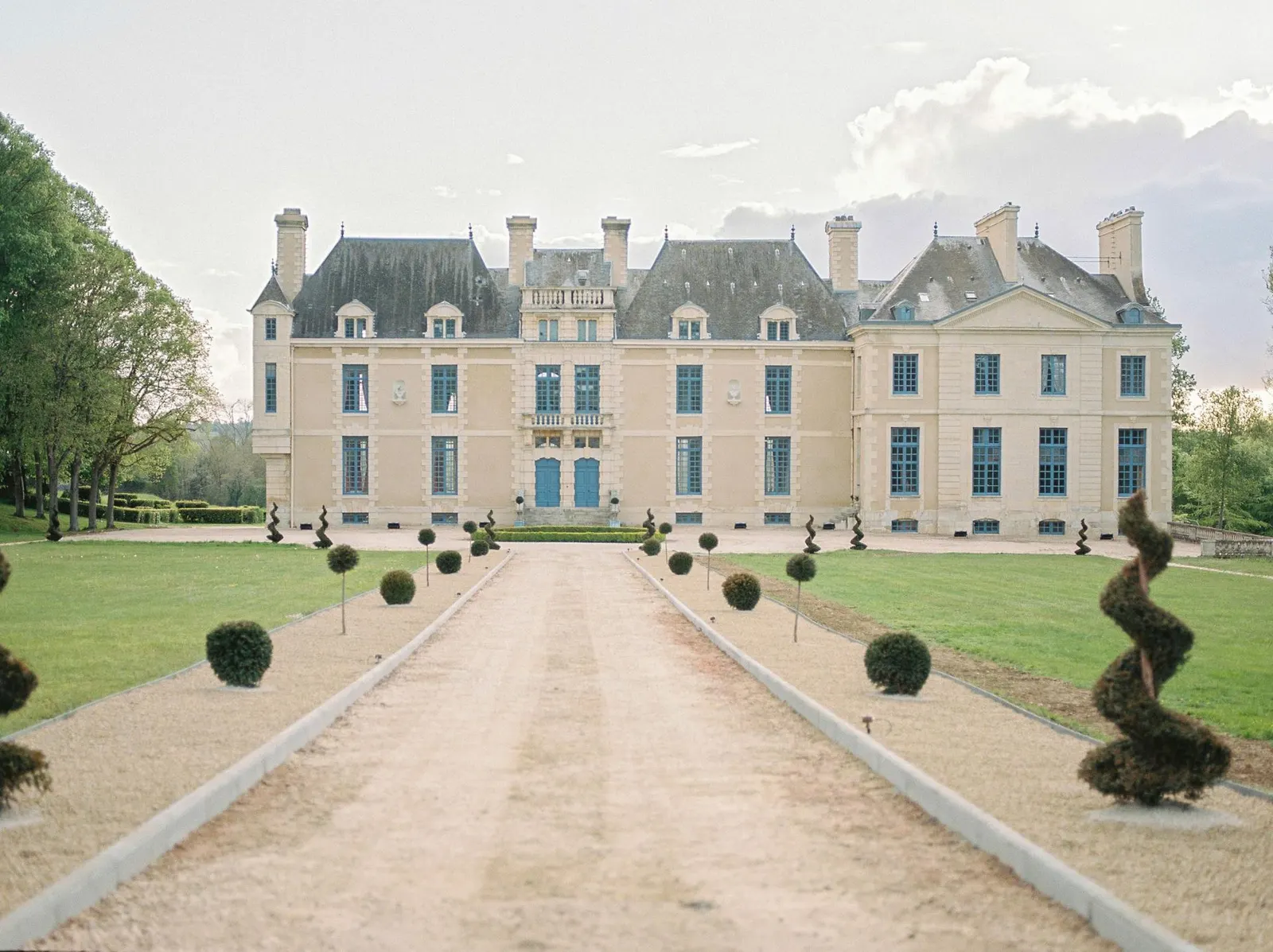 Vilă cu 16 dormitoare în Villers-Bocage, fotografia 4
