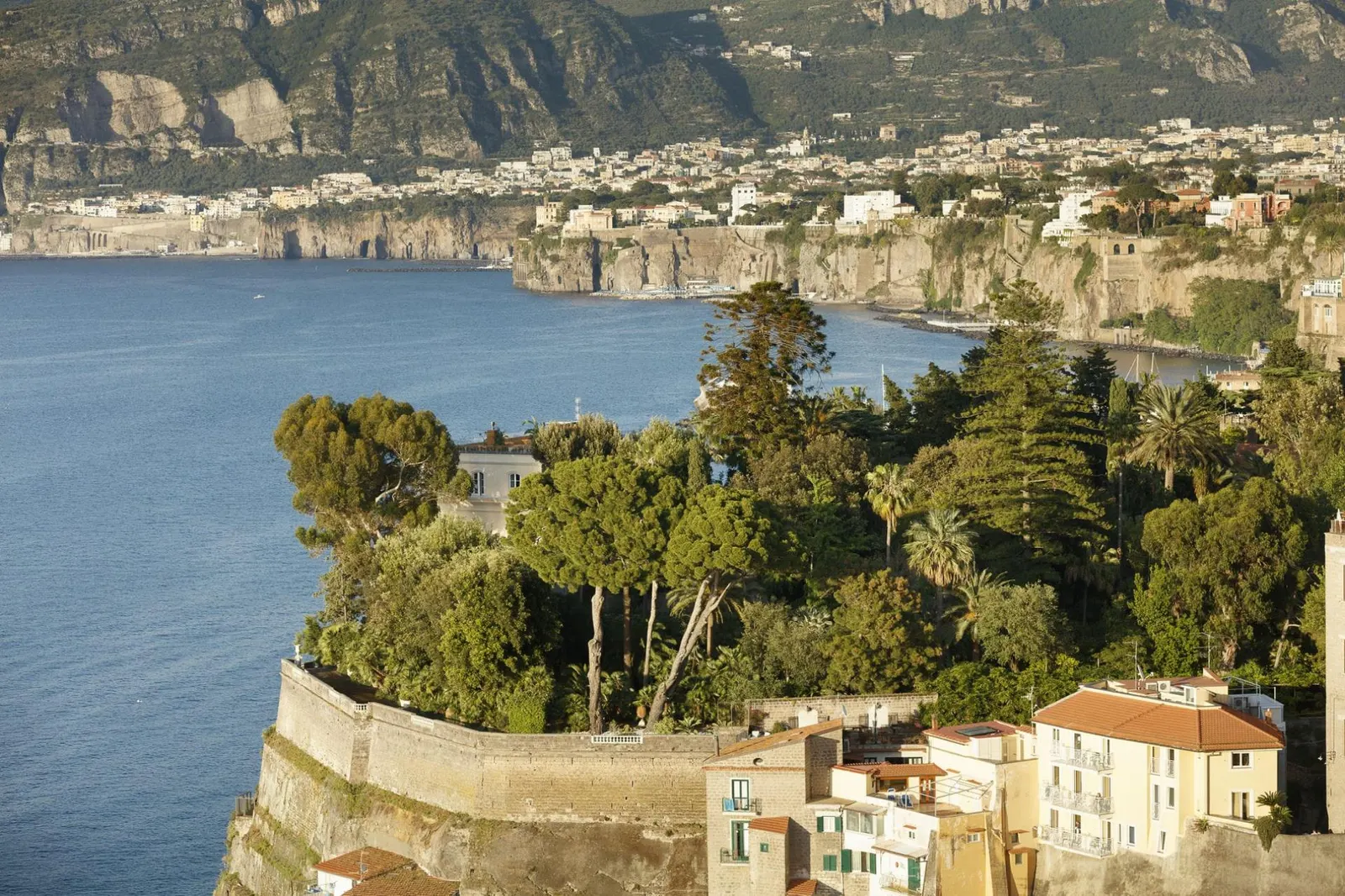 Vilă cu 6 dormitoare pentru 12 persoane, Sorrento, fotografia 32