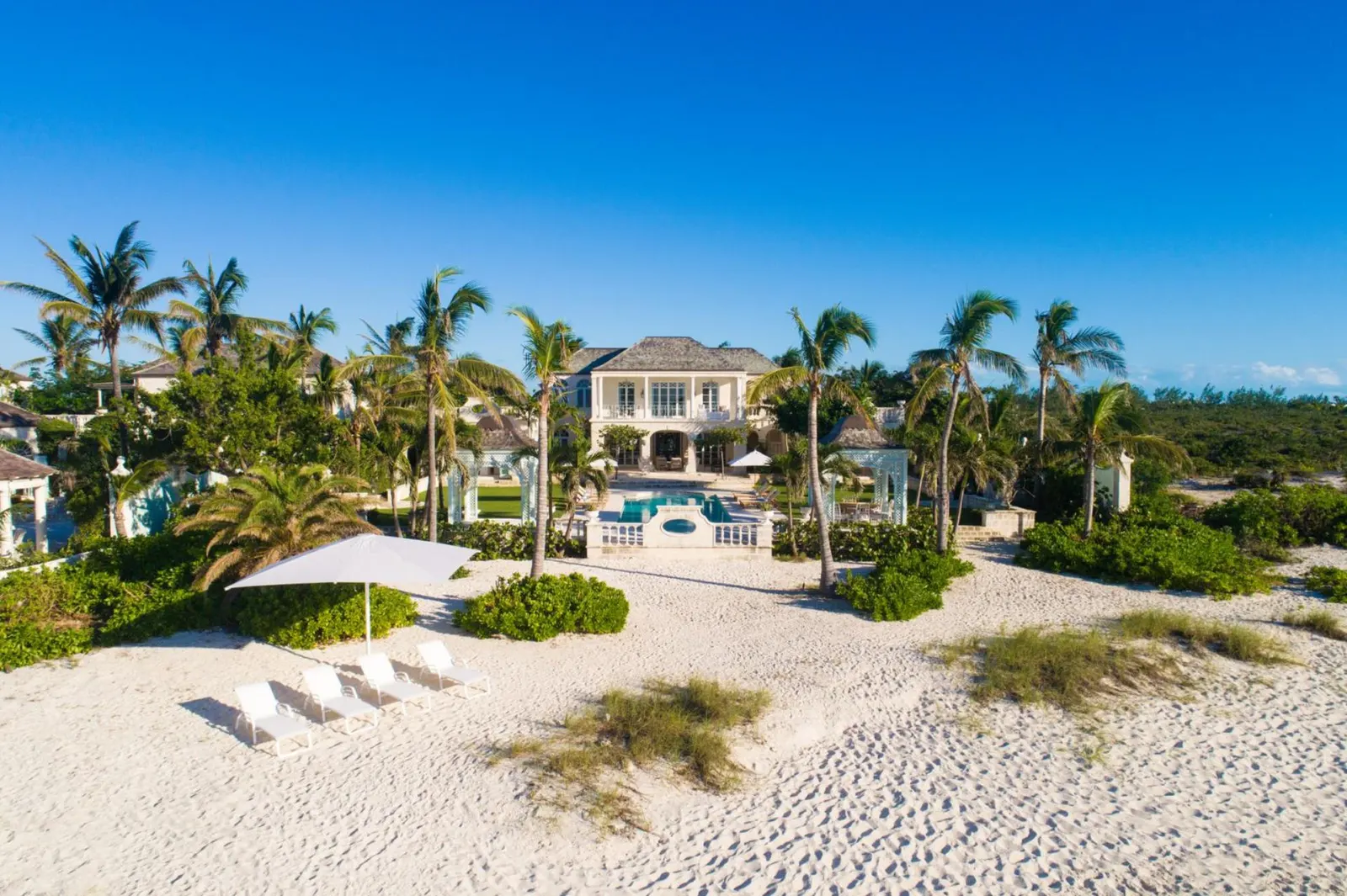 Vilă pentru 10 oaspeți în Providenciales, fotografia 3