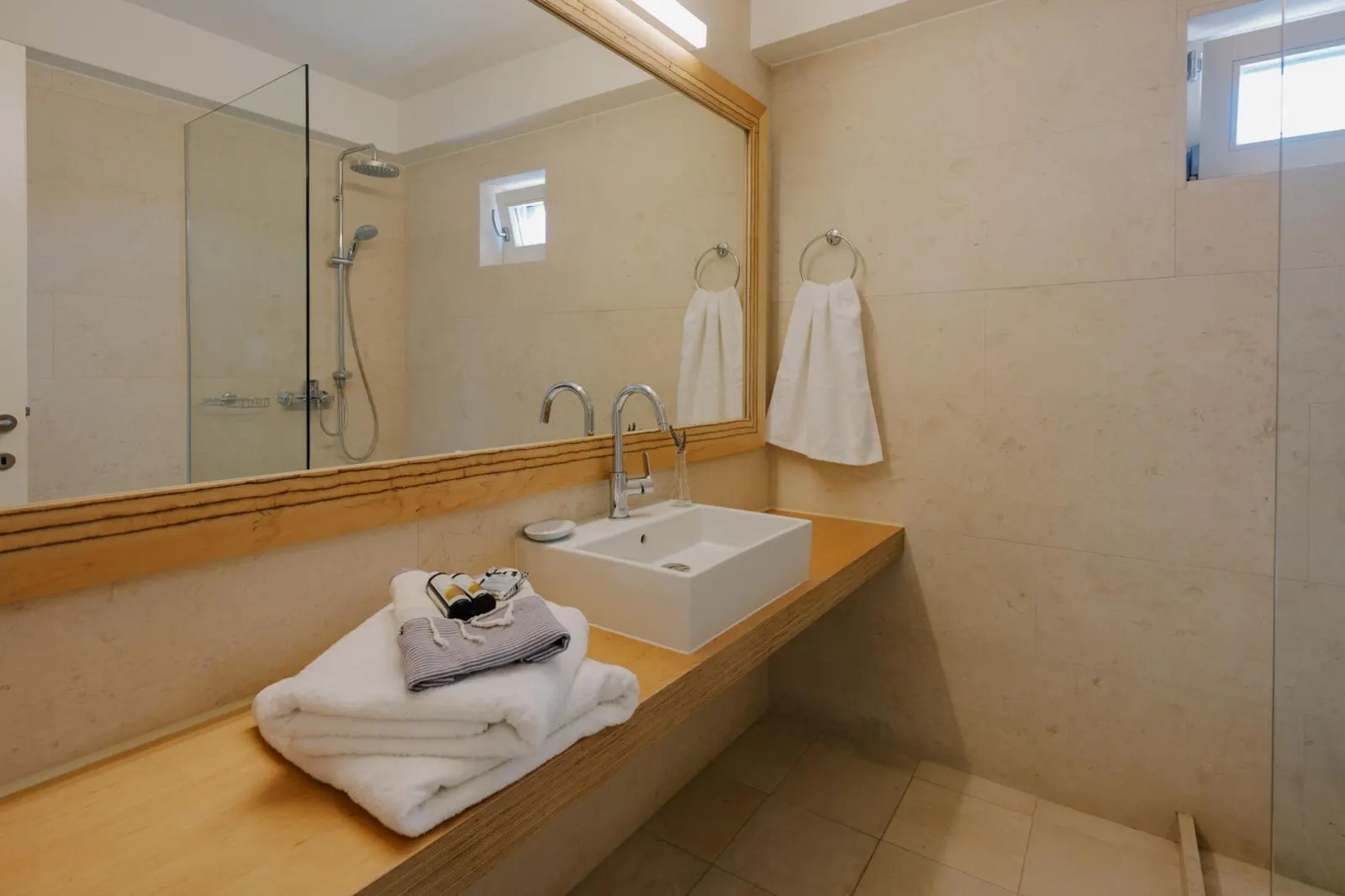 Vilă cu 8 dormitoare în Agios Nikolaos Municipal Unit, fotografia 44