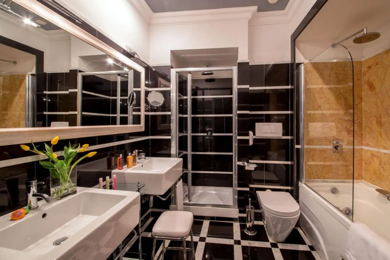 Apartament cu 4 dormitoare cu jacuzzi, Roma, Lazio, fotografia 10