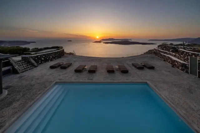 7 nopți la Estate for 10 Guests in Thira Municipal Unit, fotografia 5