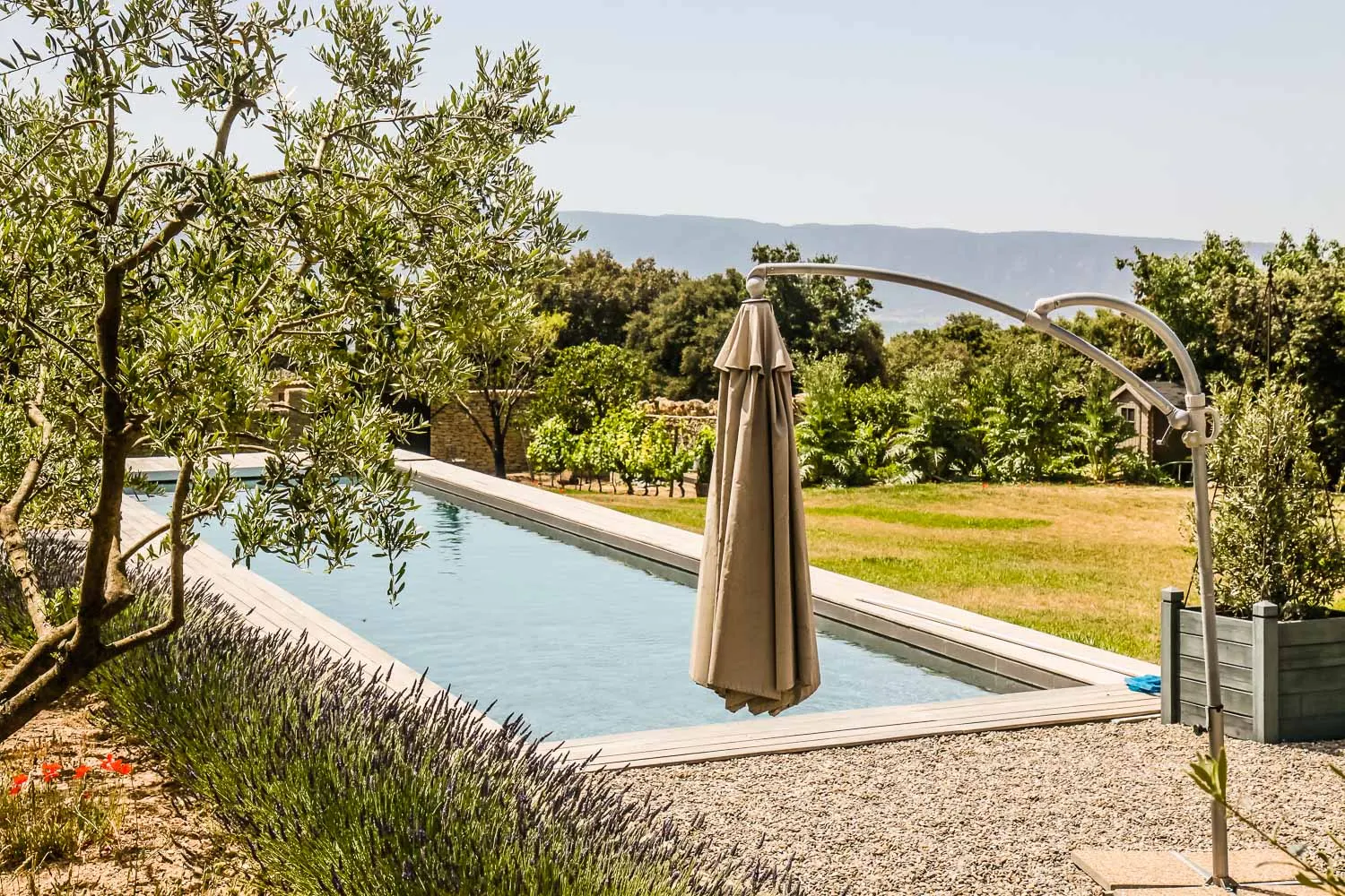 Vilă cu piscină încălzită în Gordes, fotografia 4