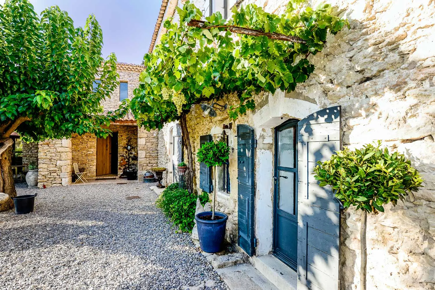 Vilă cu piscină încălzită în Gordes, fotografia 7