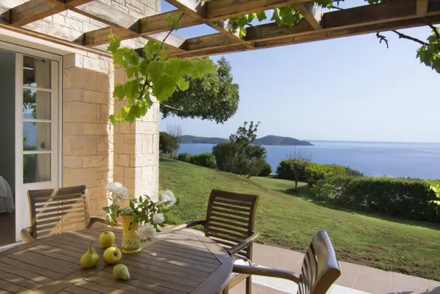 7 nopți la 8-Bedroom Villa with Swimming pool, Sleeps 16, fotografia 6