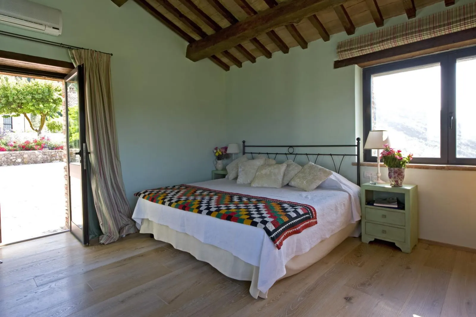 Villa with Heated pool and Jacuzzi in Perugia, photo 27