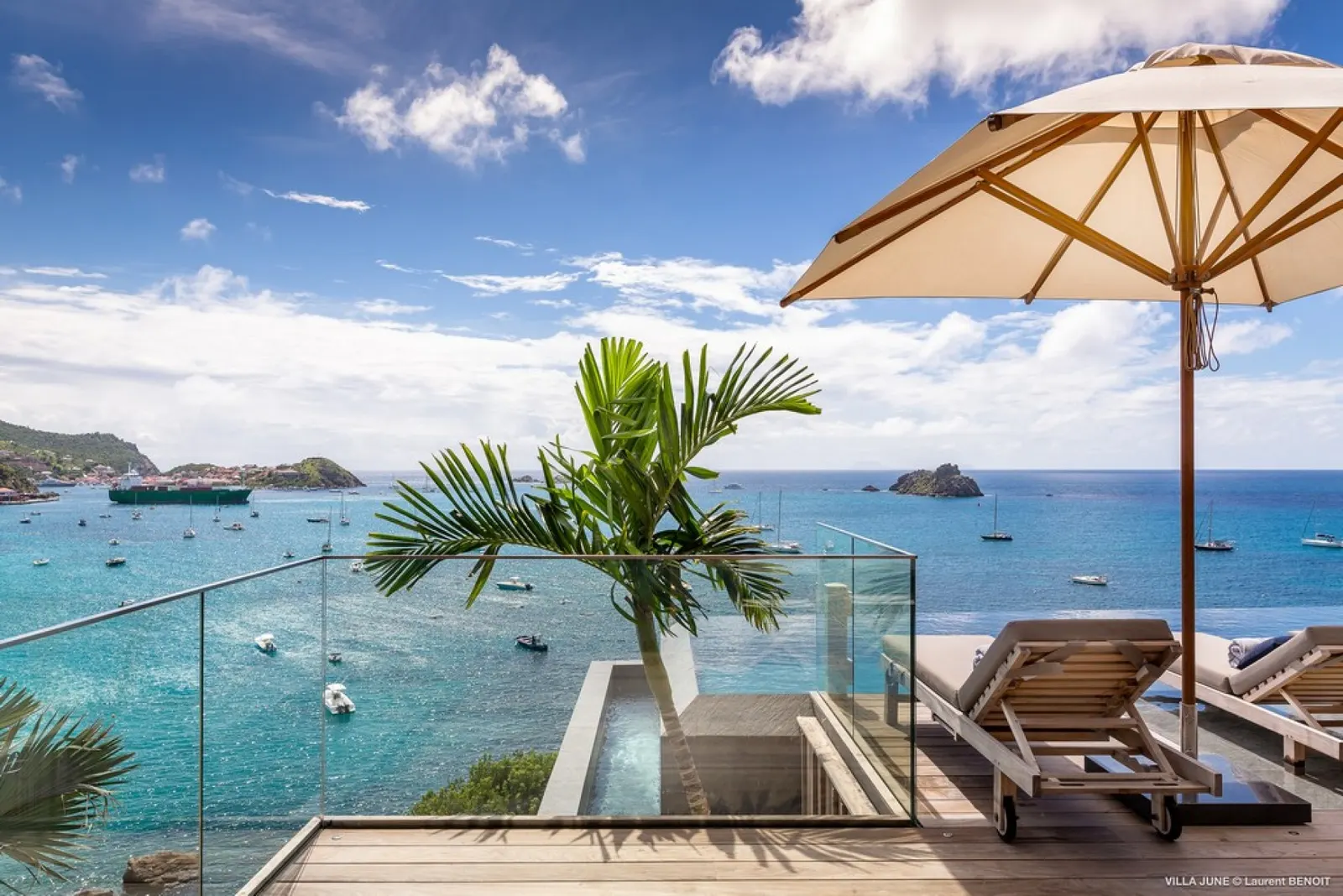 Vilă cu piscină încălzită și pe malul mării în Gustavia, fotografia 37
