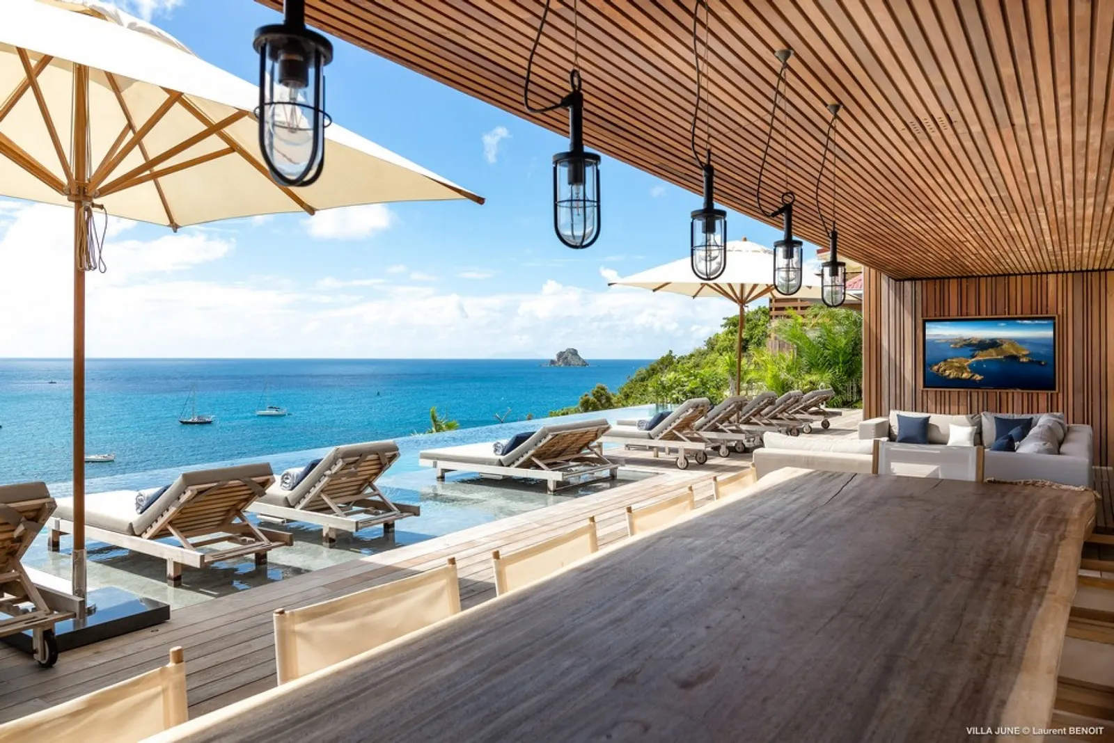 Vilă cu piscină încălzită și pe malul mării în Gustavia, fotografia 51