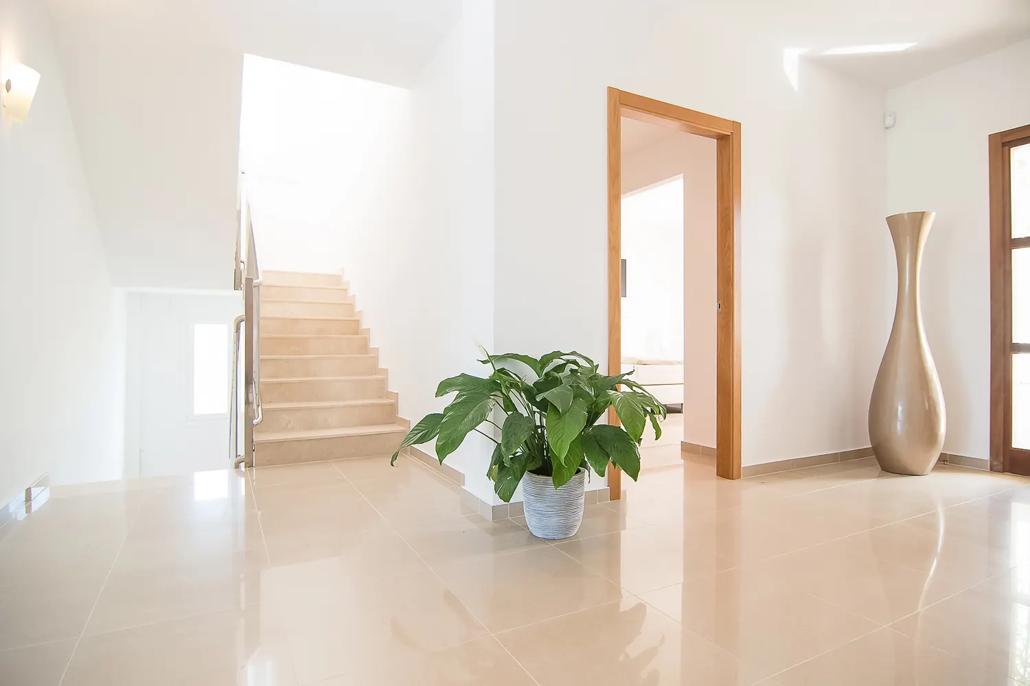4-Bedroom Villa Sleeping 12, Ibiza Town, photo 18