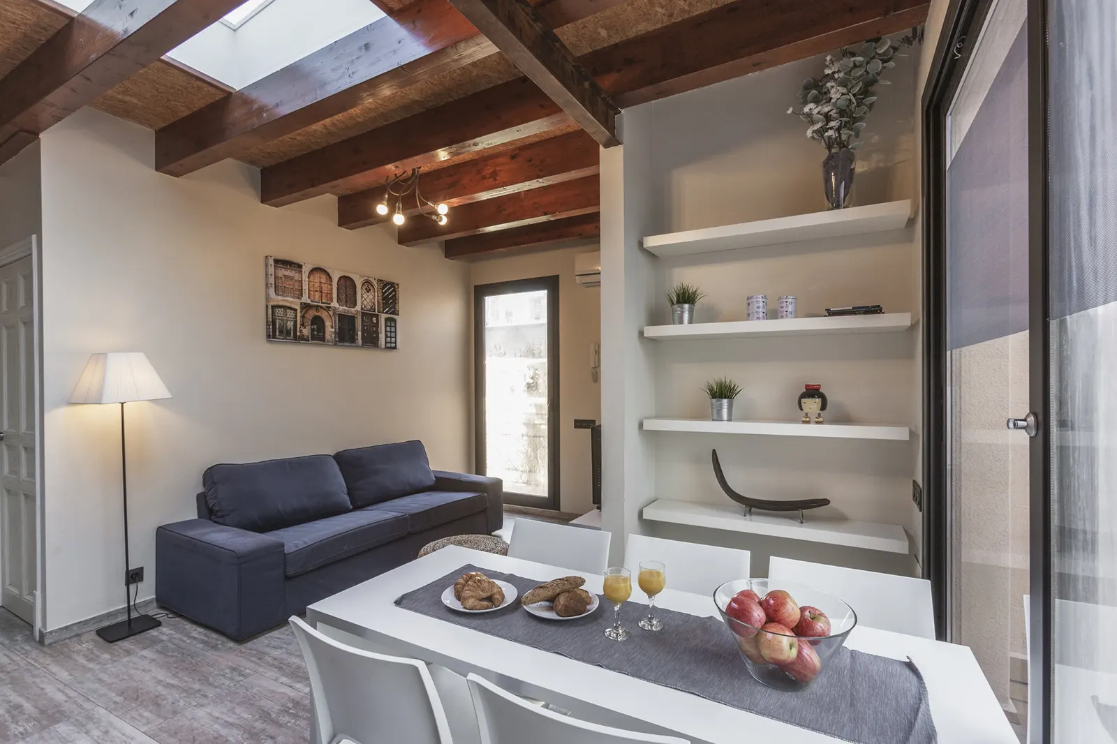 3-Bedroom Apartment in Barcelona, photo 5