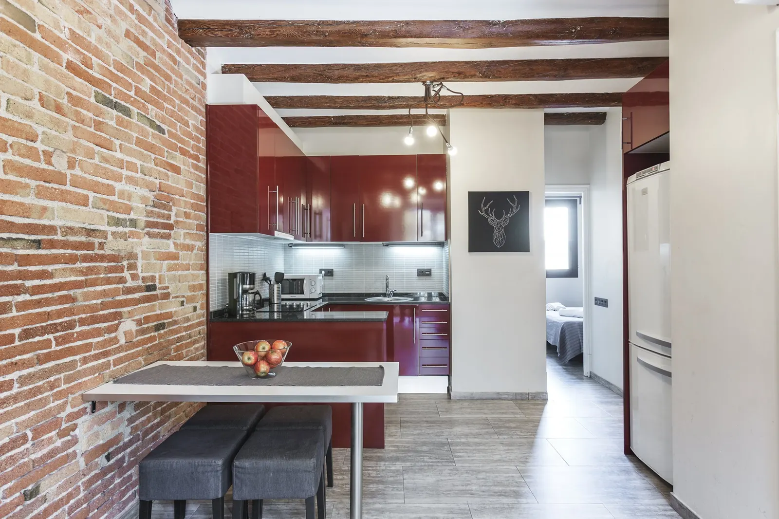 3-Bedroom Apartment in Barcelona, photo 3