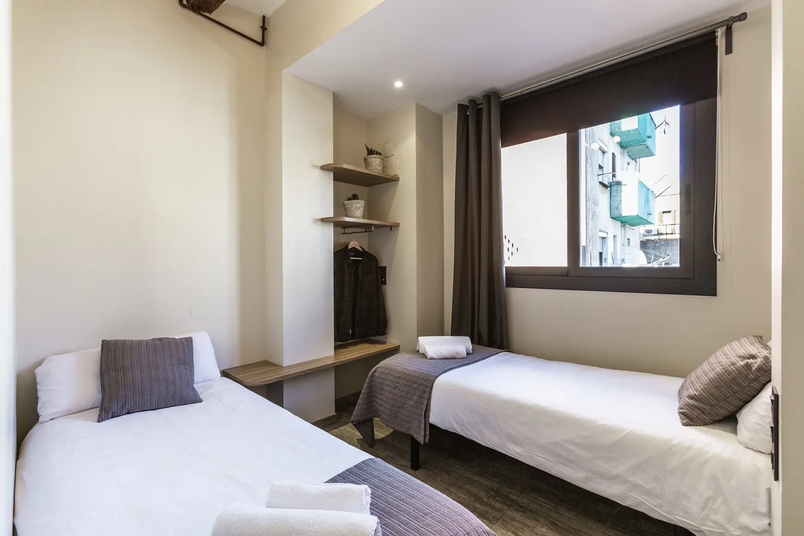 3-Bedroom Apartment in Barcelona, photo 17