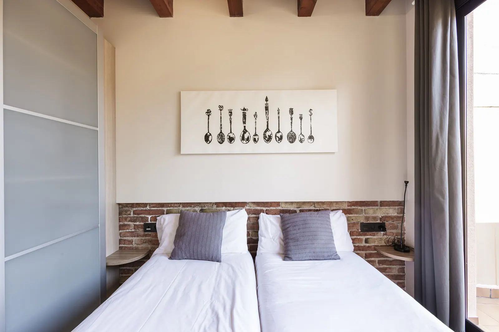 3-Bedroom Apartment in Barcelona, photo 13