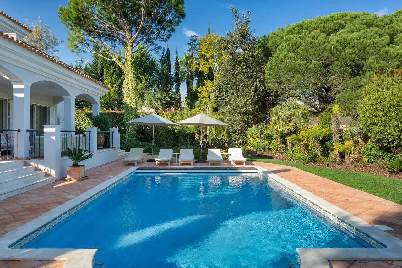 Villa for 10 Guests in Almancil, photo 5