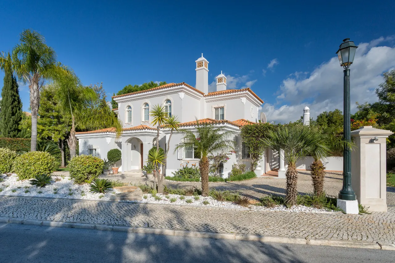 Villa for 10 Guests in Almancil, photo 2