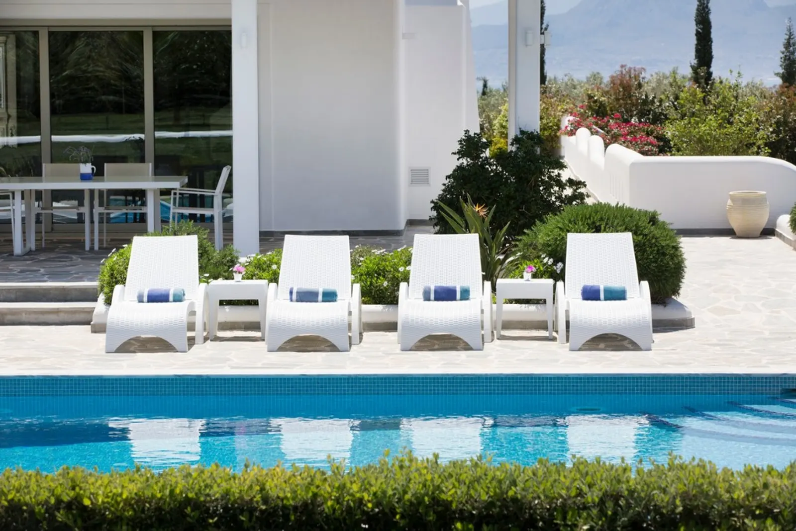 Vilă cu 10 dormitoare și piscină, Unitatea Municipală Loutraki - Perachora, Regiunea Peloponez, fotografia 17