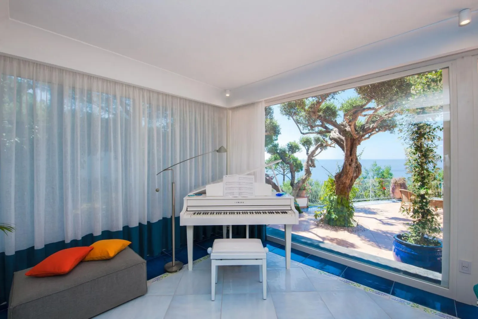 7 nights at 7-Bed Villa with Swimming pool, Massa Lubrense, photo 12
