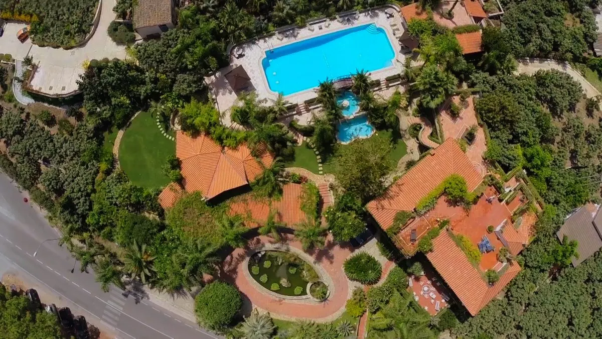 7 nopți la 10-Bedroom Villa in Trabia, fotografia 11