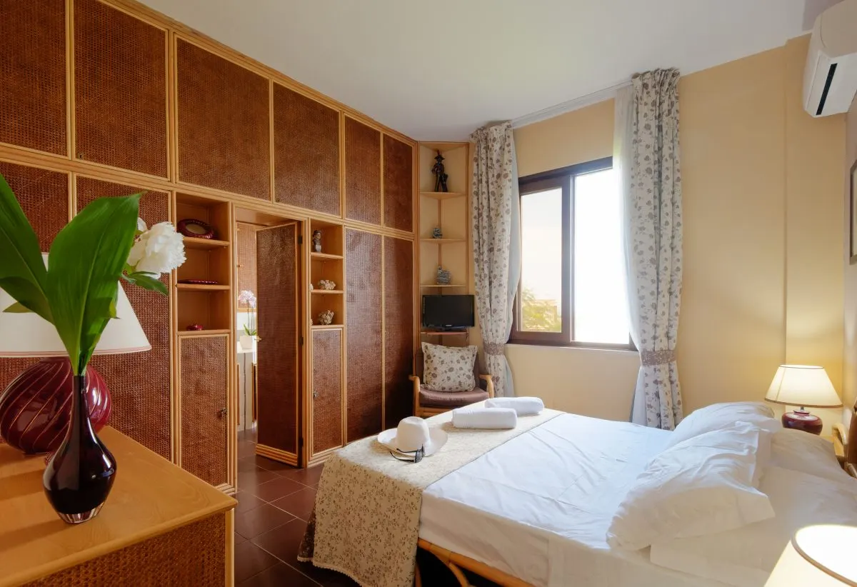 Vilă cu 10 dormitoare în Trabia, fotografia 34