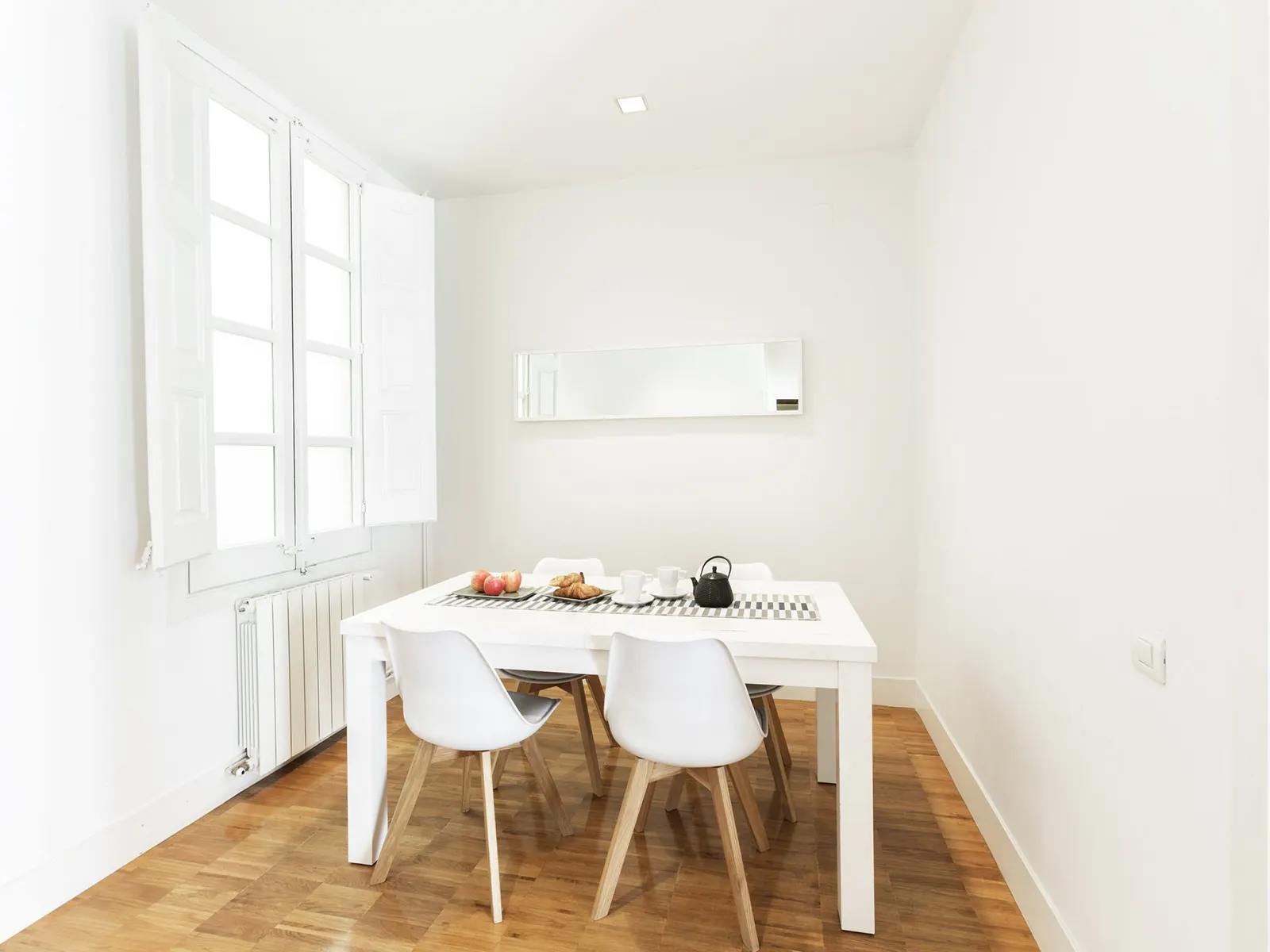 2-Bed Villa with Spa, Barcelona, fotografia 12
