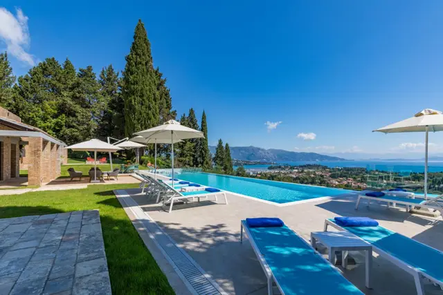 7 nopți la 4-Bed Villa with Swimming pool, Kira Chrisikou, fotografia 4