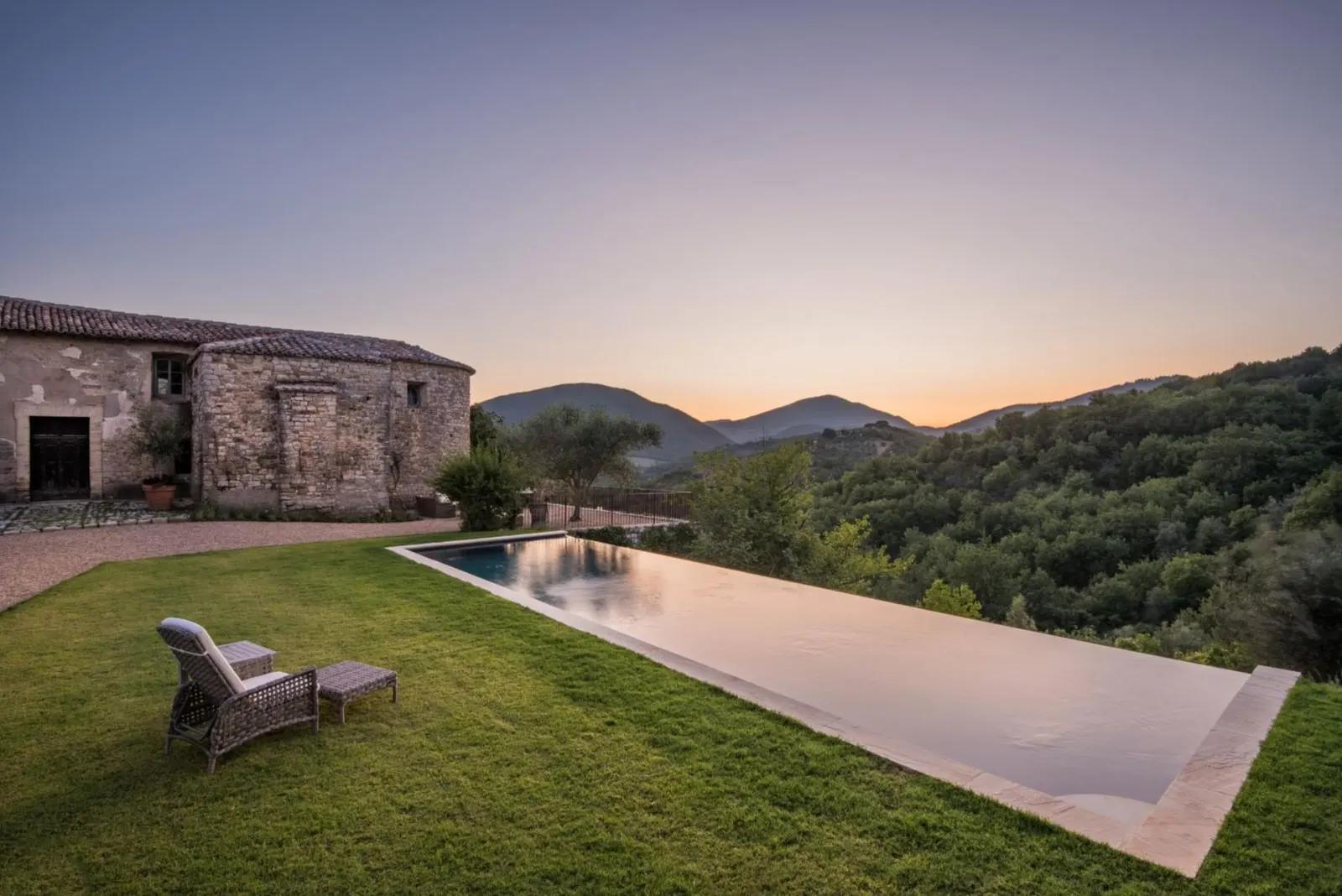 Vilă cu 10 dormitoare și piscină încălzită, Perugia, fotografia 2
