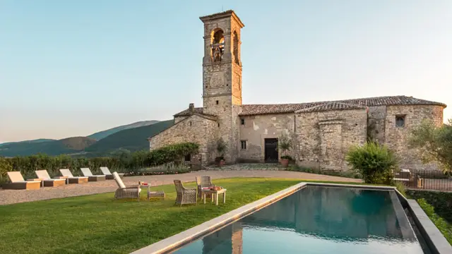 Vilă cu 10 dormitoare și piscină încălzită, Perugia