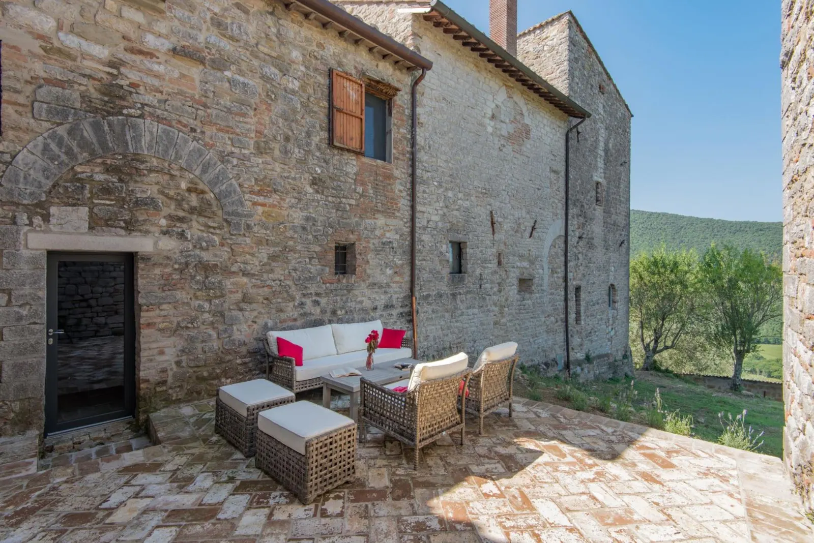 Vilă cu 10 dormitoare și piscină încălzită, Perugia, fotografia 4