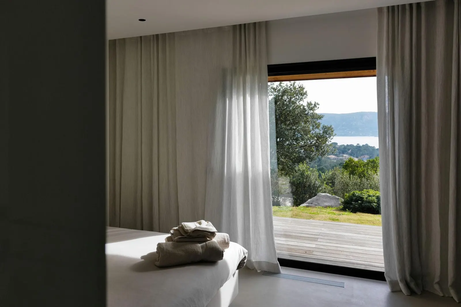 Vilă cu 8 dormitoare și piscină încălzită, Porto-Vecchio, fotografia 15