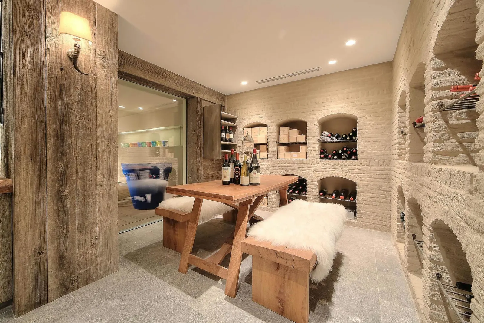 Chalet cu piscină încălzită și jacuzzi în Megève, fotografia 32