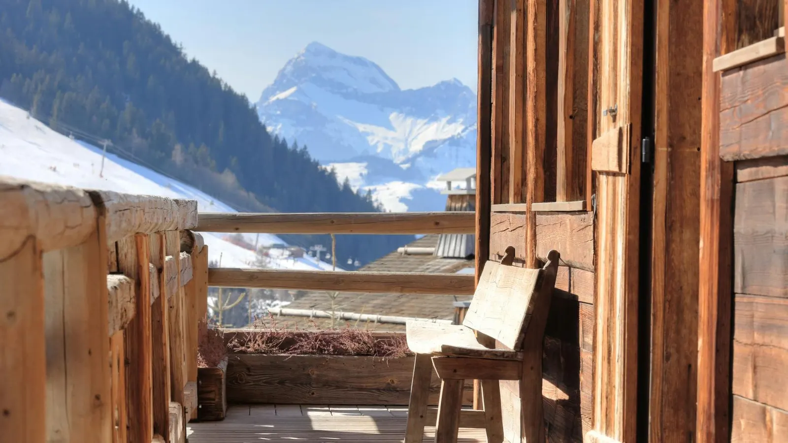 Chalet cu piscină încălzită și jacuzzi în Megève, fotografia 5