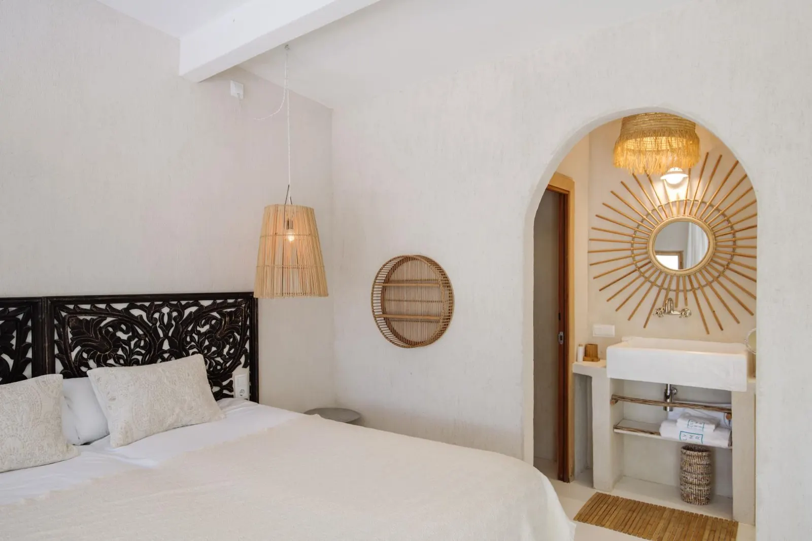 7-Bed Villa with Heated pool, Llubí, photo 22