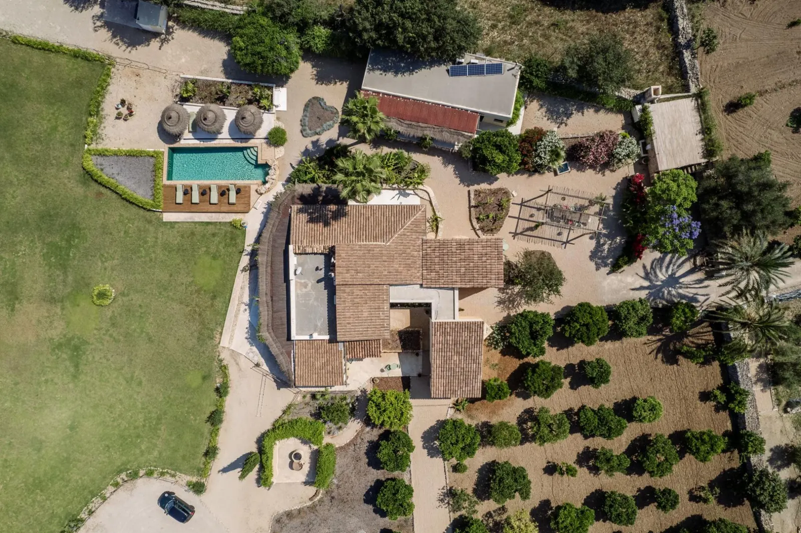 7-Bed Villa with Heated pool, Llubí, photo 29