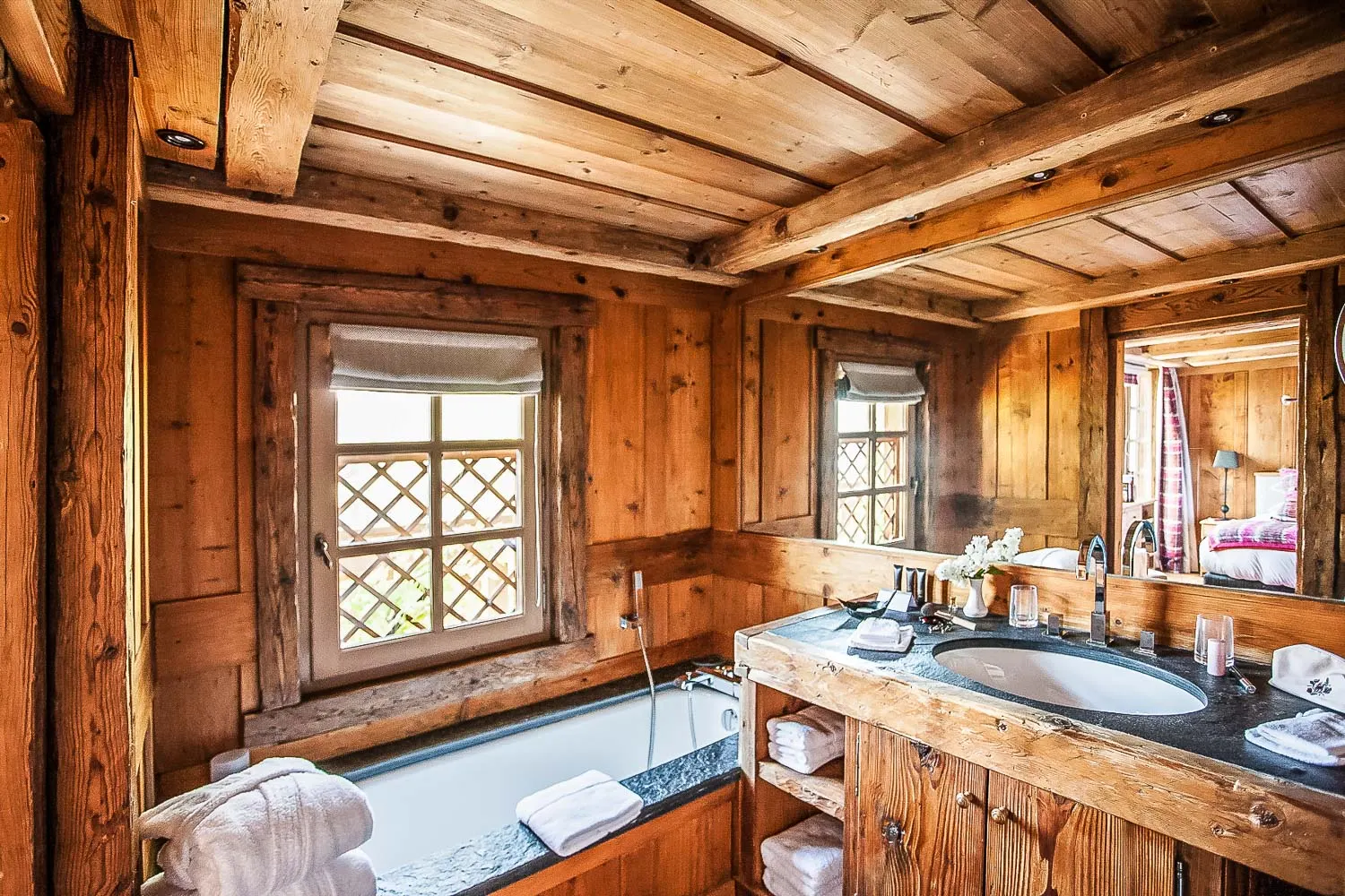 Vilă cu 6 dormitoare și jacuzzi, până la 15 persoane, fotografia 16