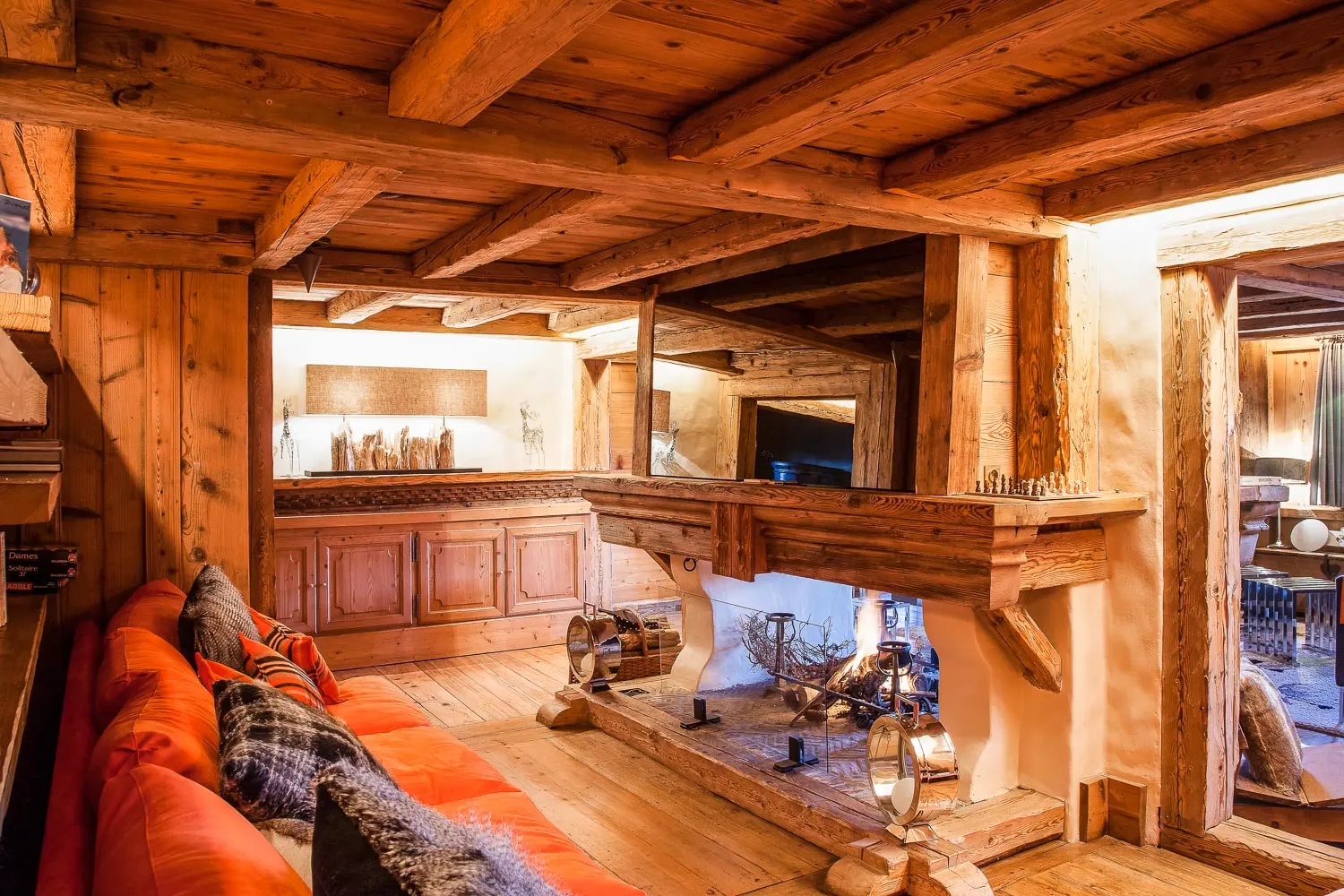 7 nopți la 6-Bedroom Villa with Jacuzzi, Sleeps 15, fotografia 10