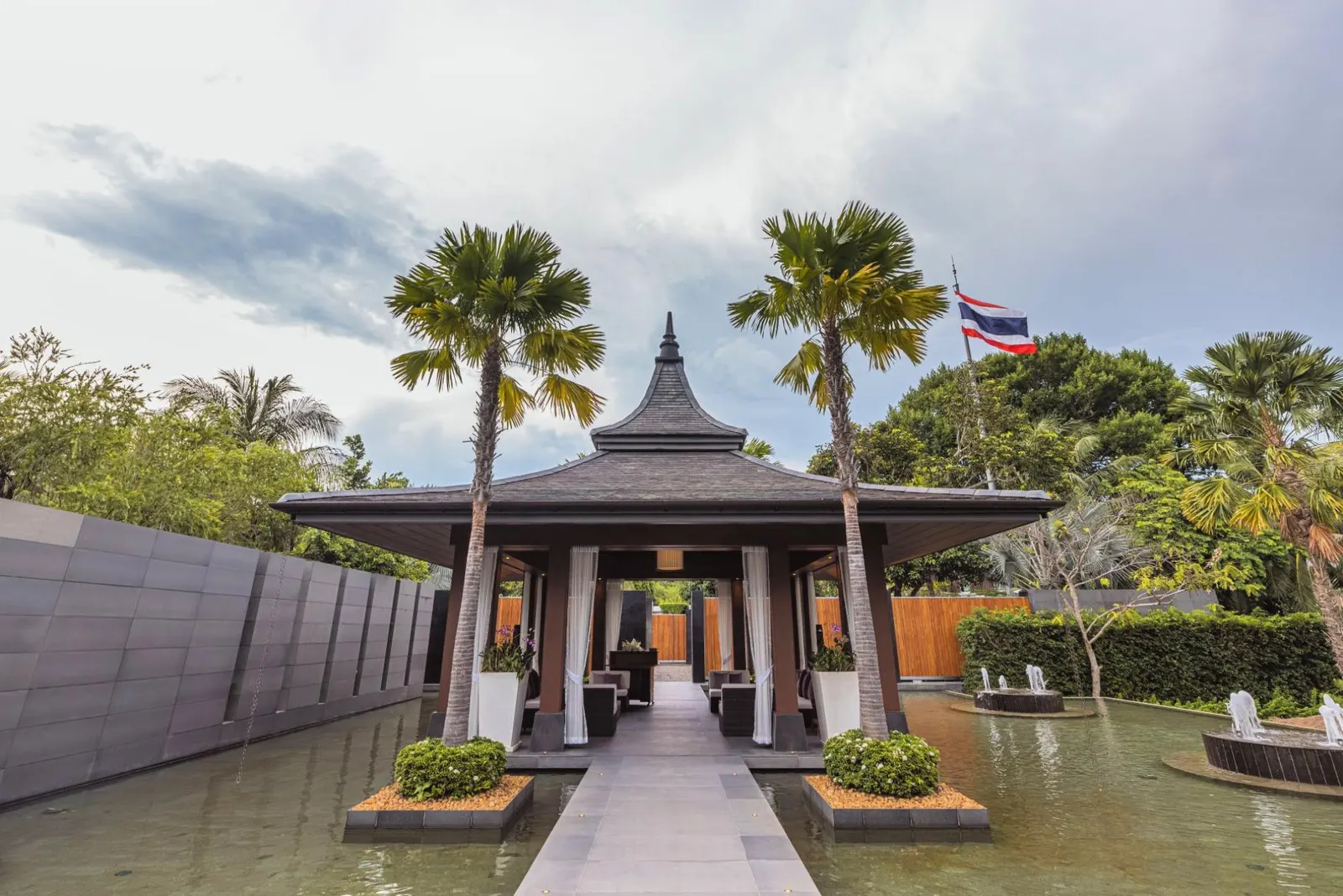 Vilă cu 8 dormitoare și piscină, Rayong, fotografia 15