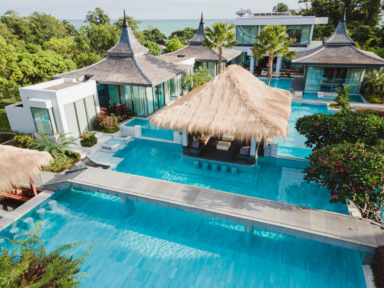 Vilă cu 8 dormitoare și piscină, Rayong, fotografia 3