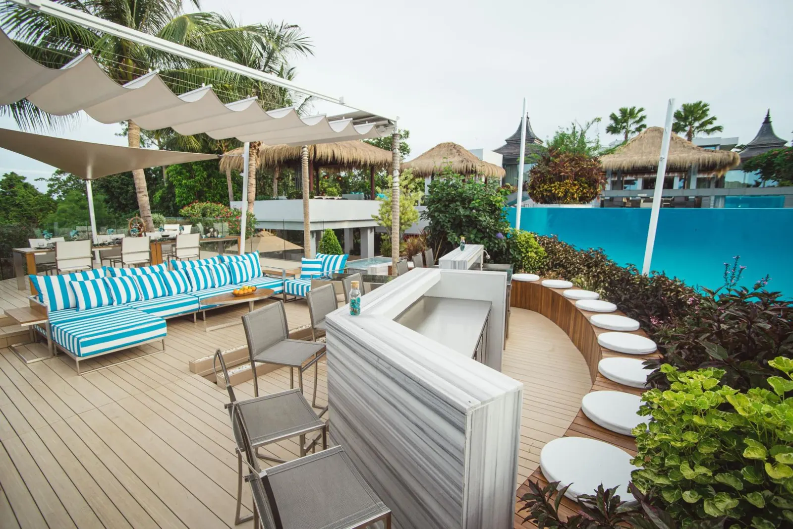 Vilă cu 8 dormitoare și piscină, Rayong, fotografia 13