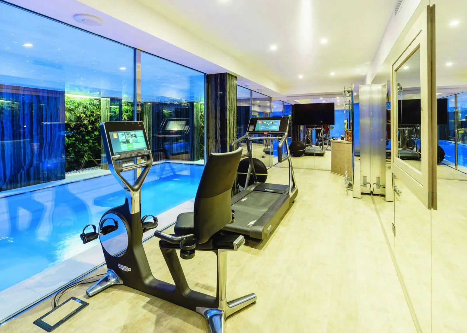 Chalet cu piscină încălzită și Jacuzzi în Cortina d'Ampezzo, fotografia 22