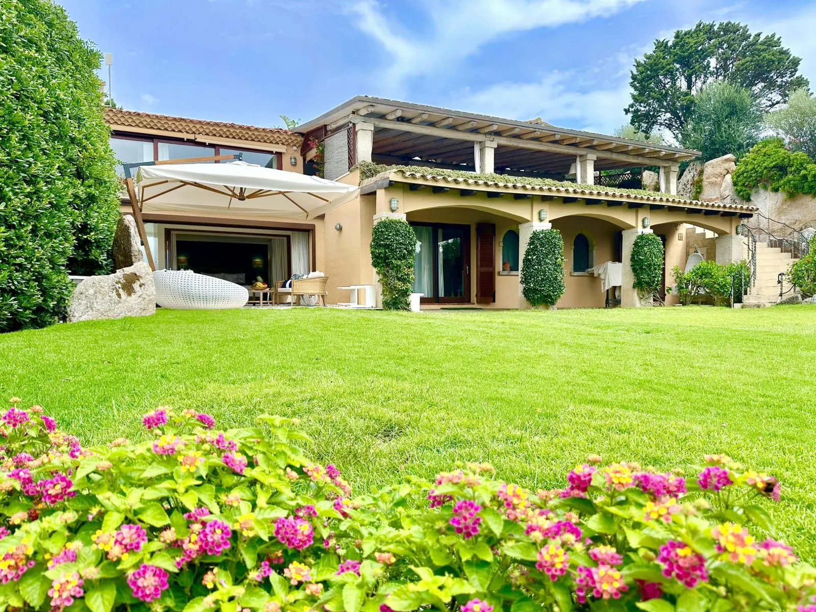Villa with Heated pool and Sea view in Olbia, photo 2