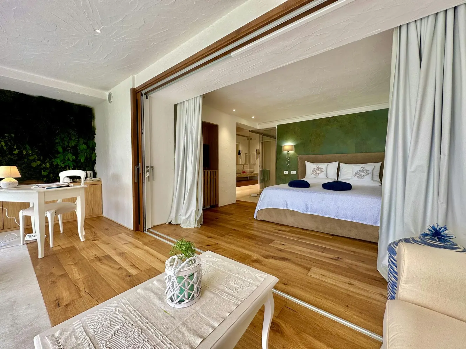 Villa with Heated pool and Sea view in Olbia, photo 12