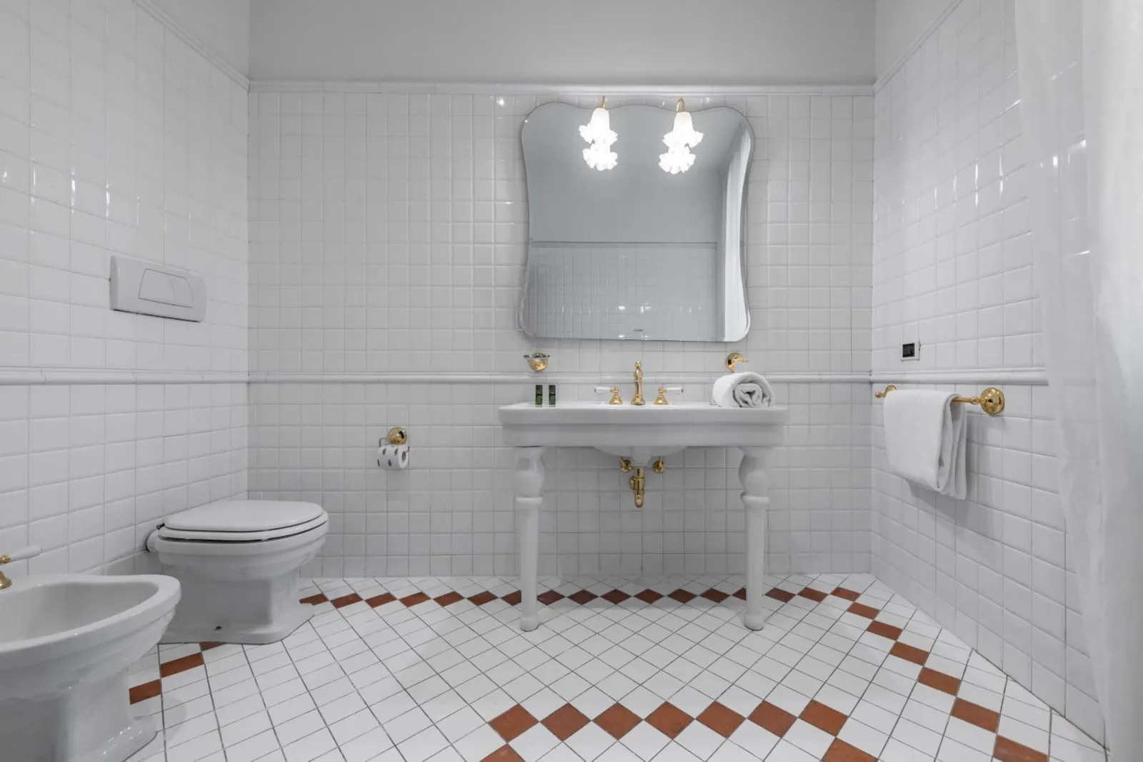 Vilă cu 8 dormitoare în Vinci, fotografia 30