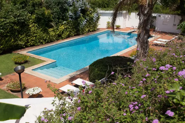 Vilă cu piscină și spa în Palermo
